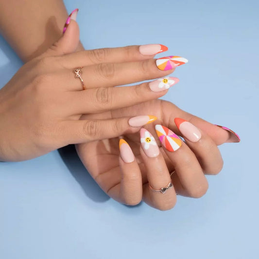 Colour Splash - Can’t Stop Smiling Press-on Nails