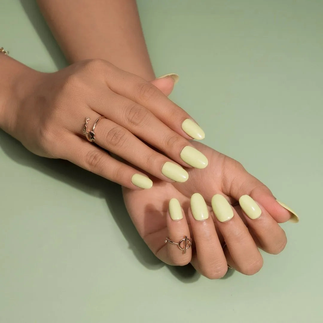 Solid Round Pistachio Fake Stick on Nails