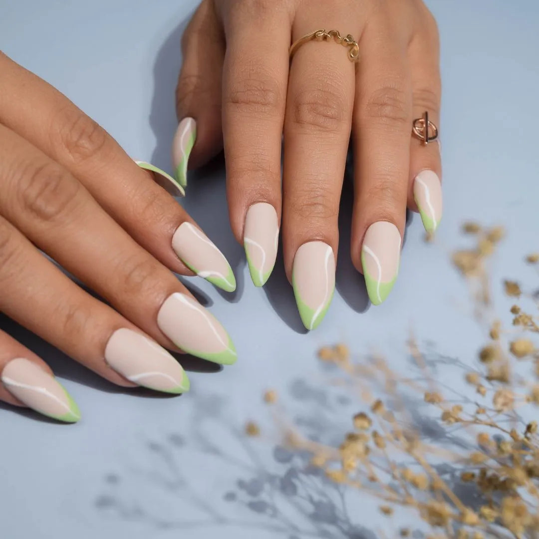 Matte French Tips Press-on Nails Set