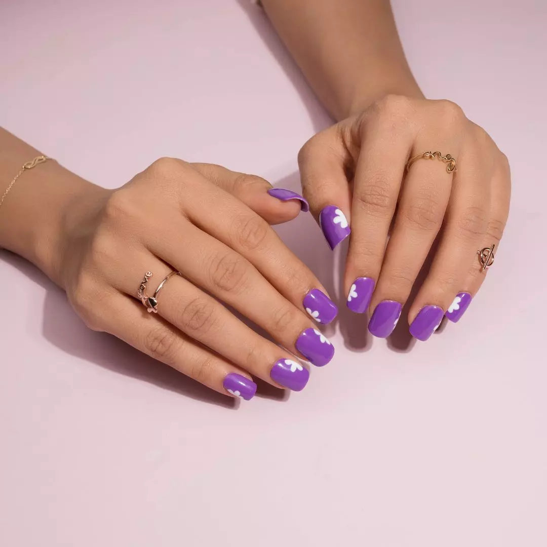 My Floral So Pretty Press-on Nails